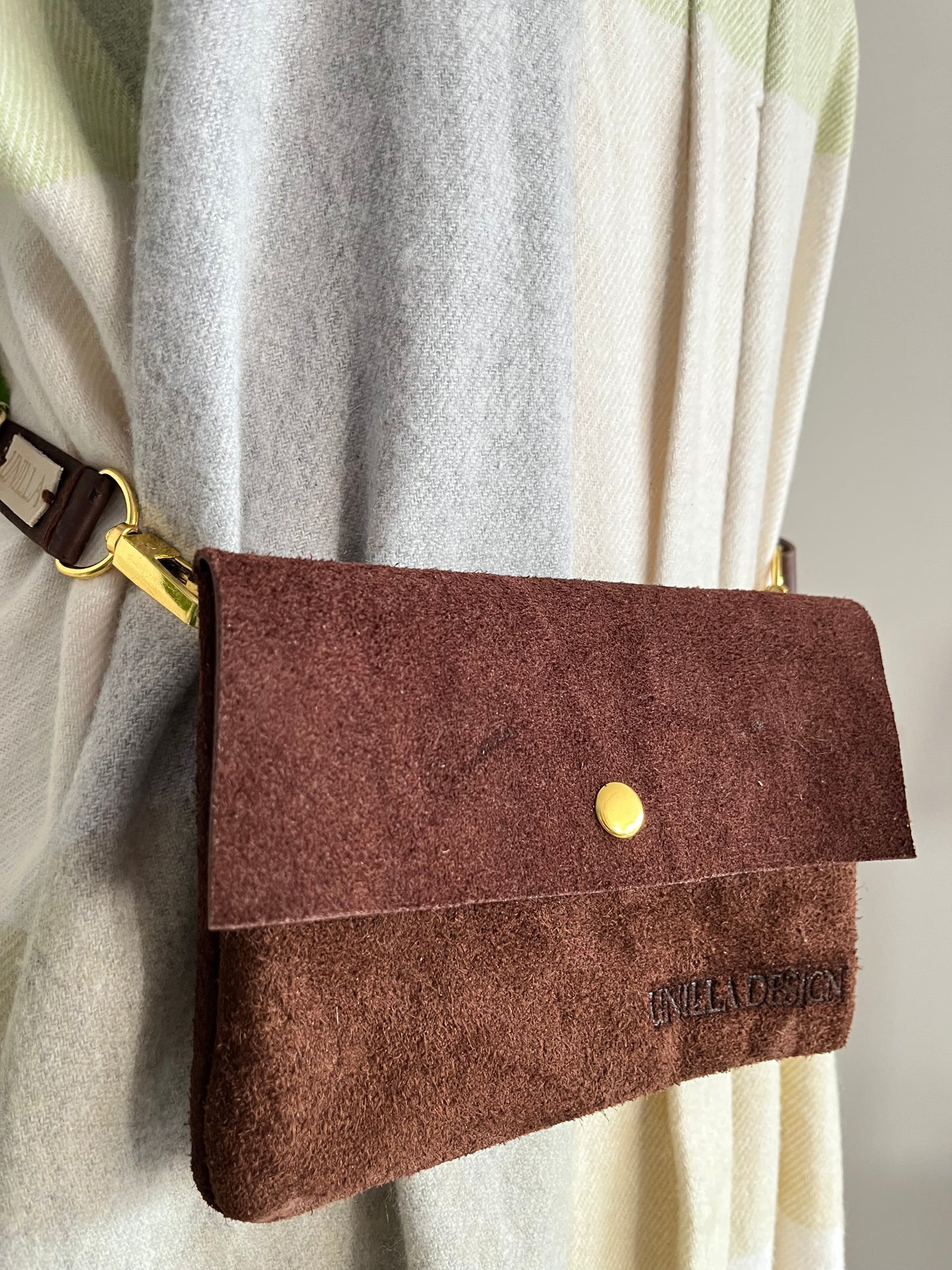 Bauchtasche, Brusttasche, Umhängetasche aus Leder