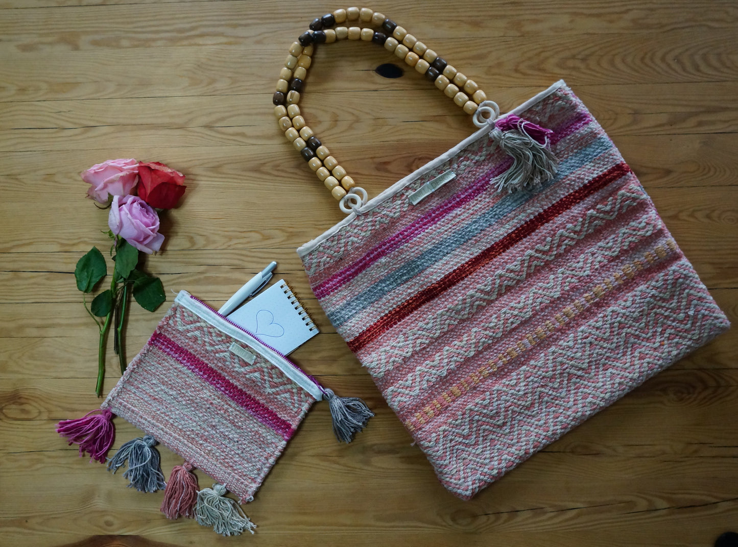 Kosmetiktasche, kleine Tasche aus Webstoff mit Reißverschluss