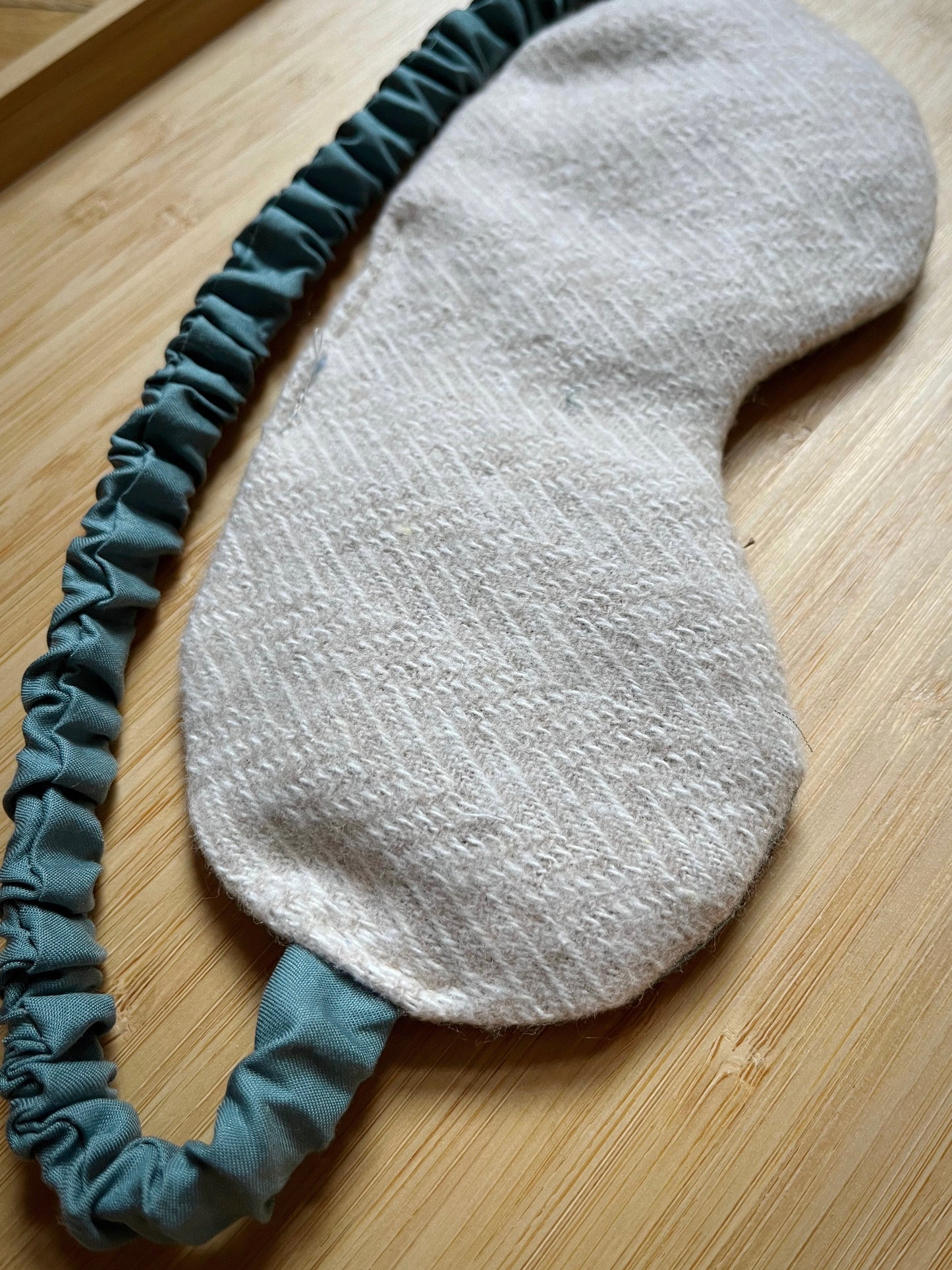 Schlafmaske, Augenmaske mit Lavendel-Dinkel-Füllung
