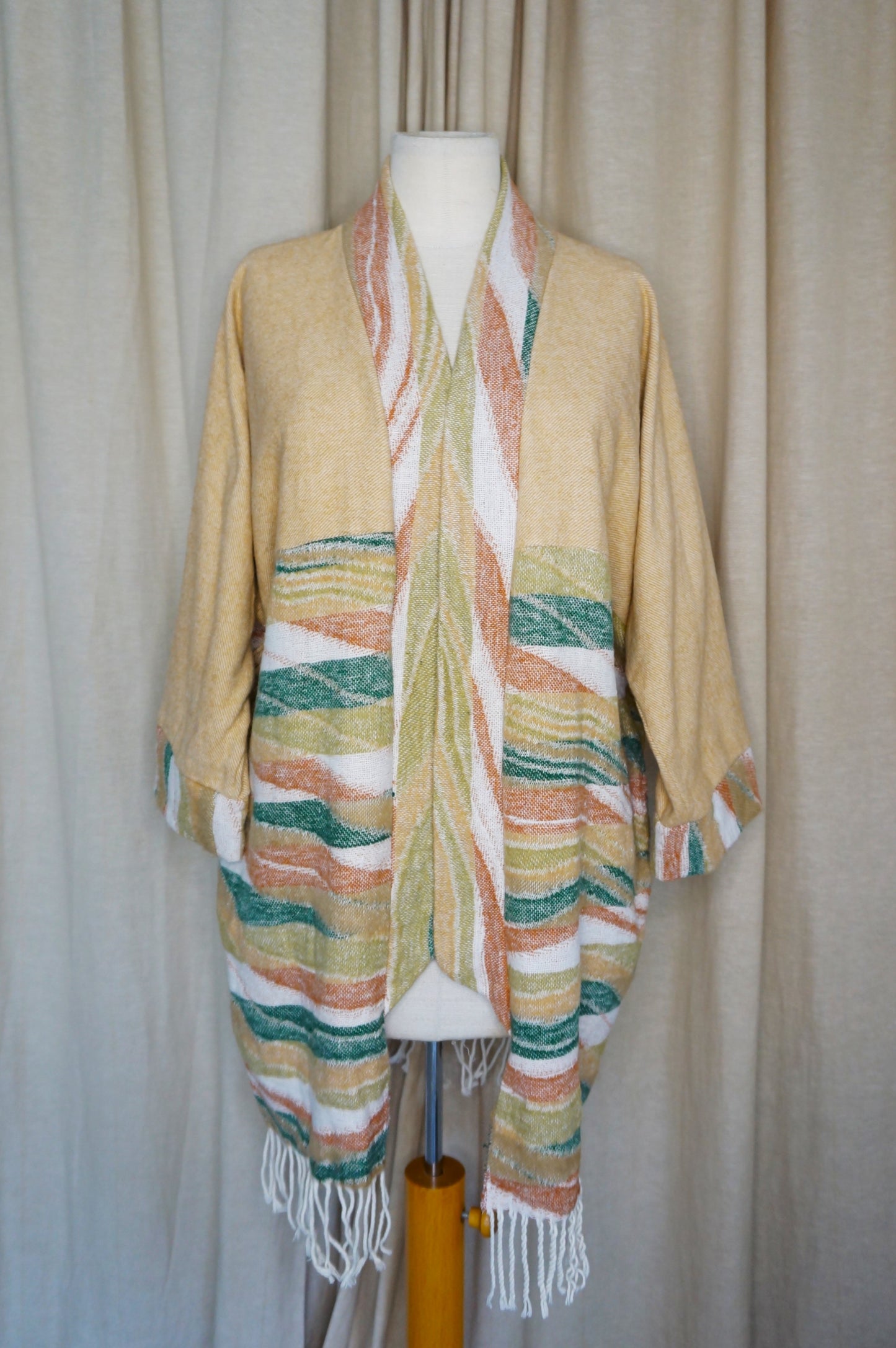 Retro Kimono – Beige & Terracotta Fransen | Unikat